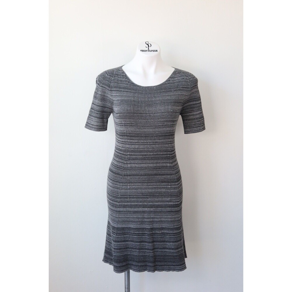 Ministry Of Supply Women Size Medium Grey Striped Short Sleeve Ribbed Dress